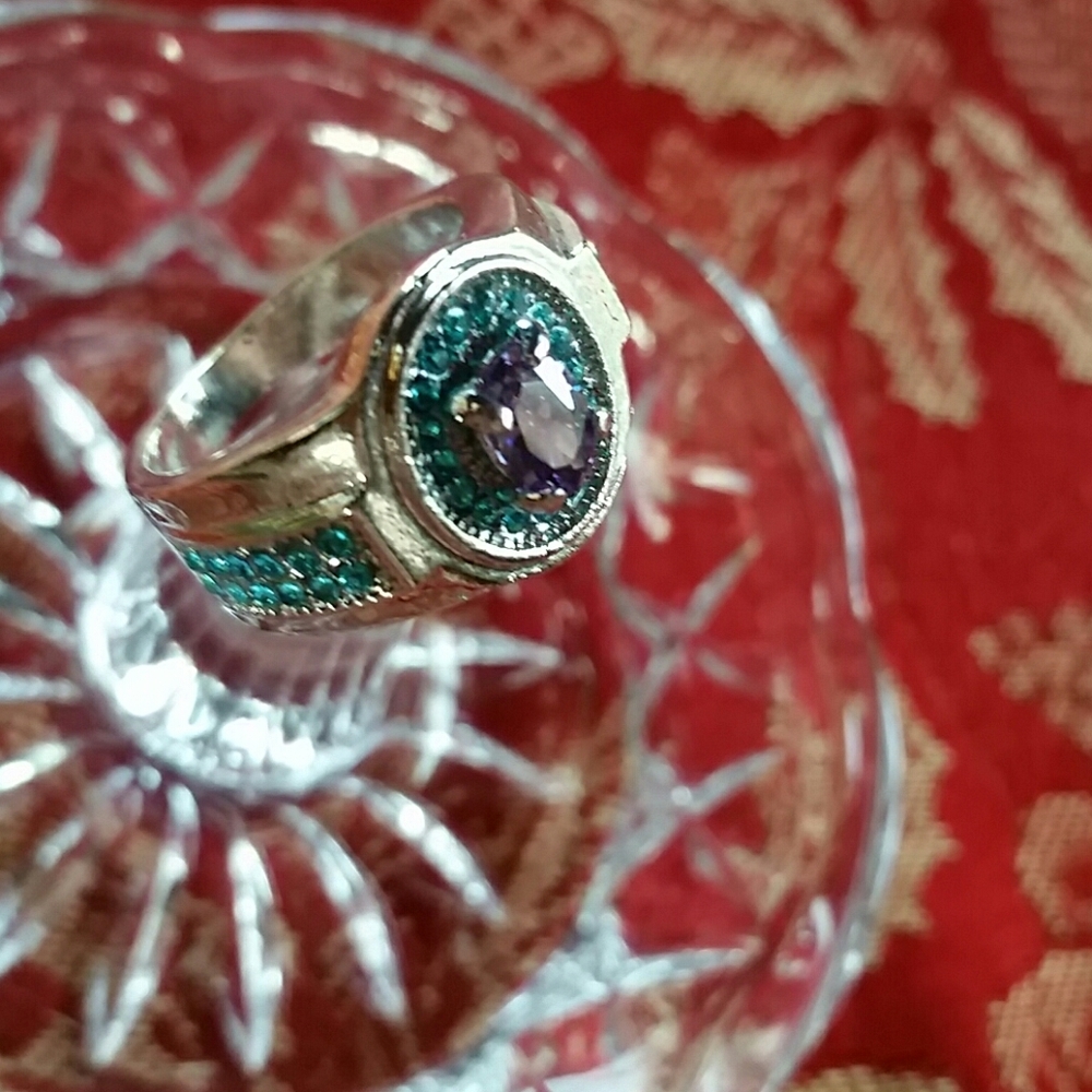 NEW RING